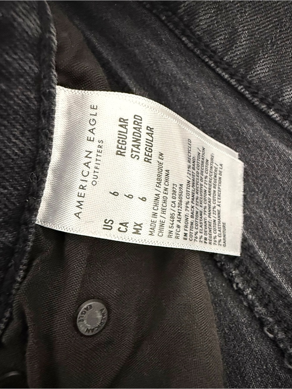 American Eagle High Waisted Stovepipe Jeans Washed Black Size 6 Regular - Picture 7 of 7